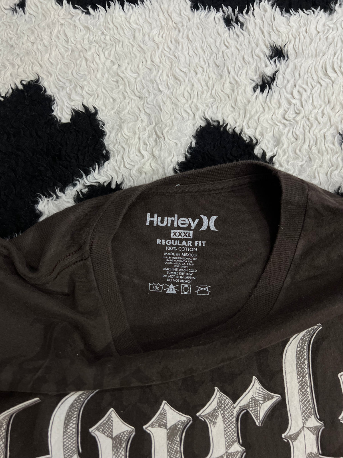 Hurley Tee (Large)