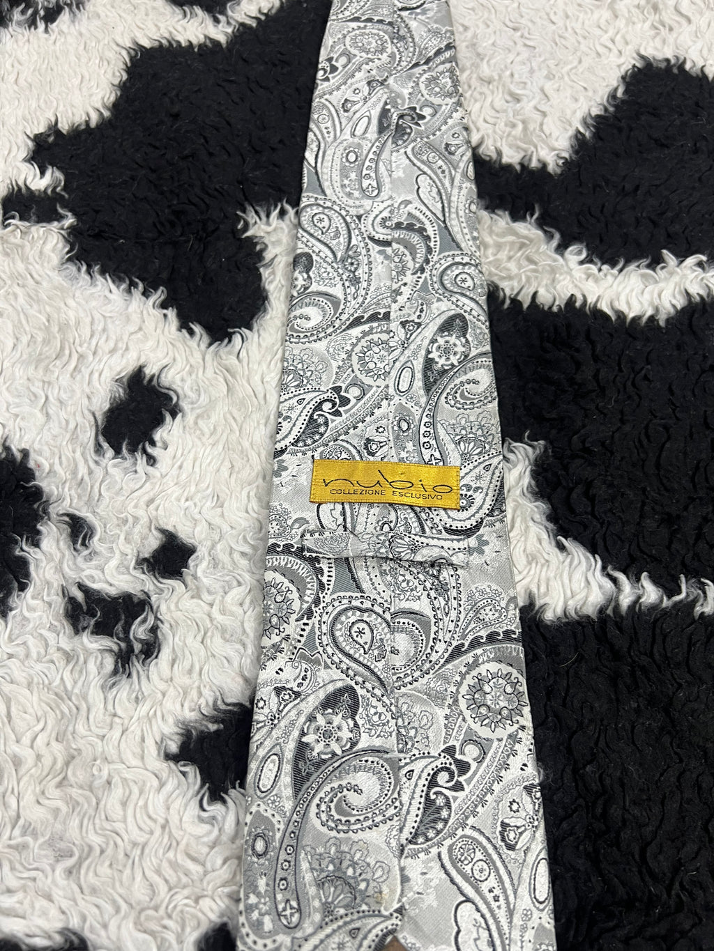 Nubio Black & White Fully Embroidered Paisley Tie