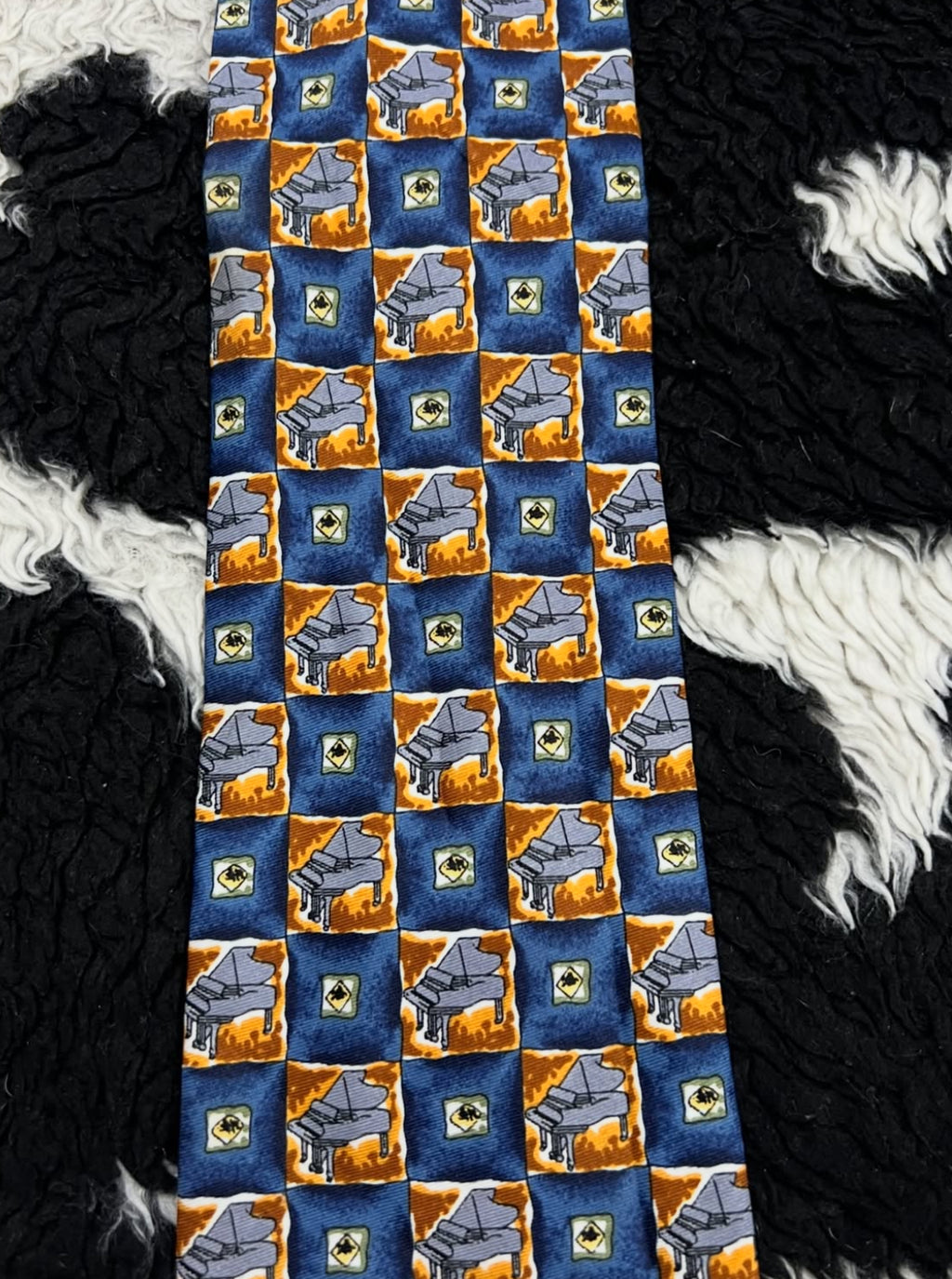 Piano Tie
