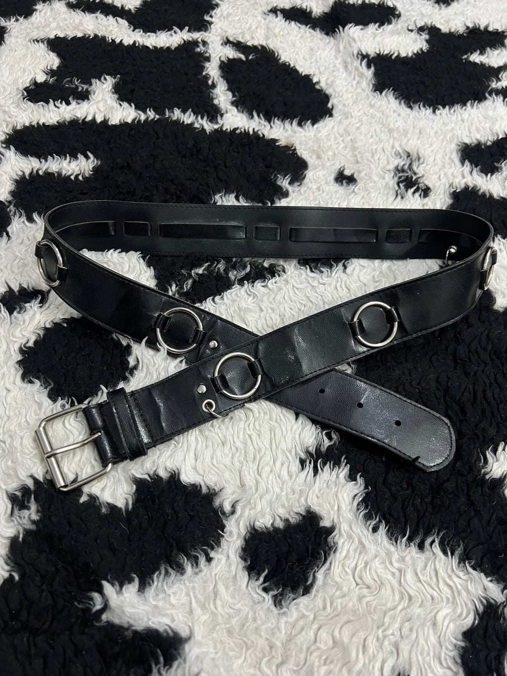 Black Metal Rings Belt