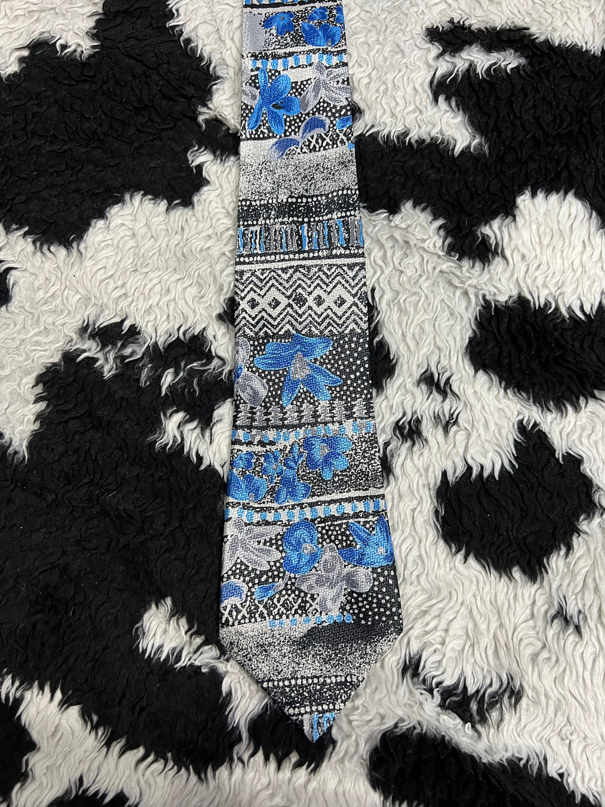 Blue Flowers Tie