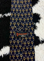 Chains Interlinked Black Tie