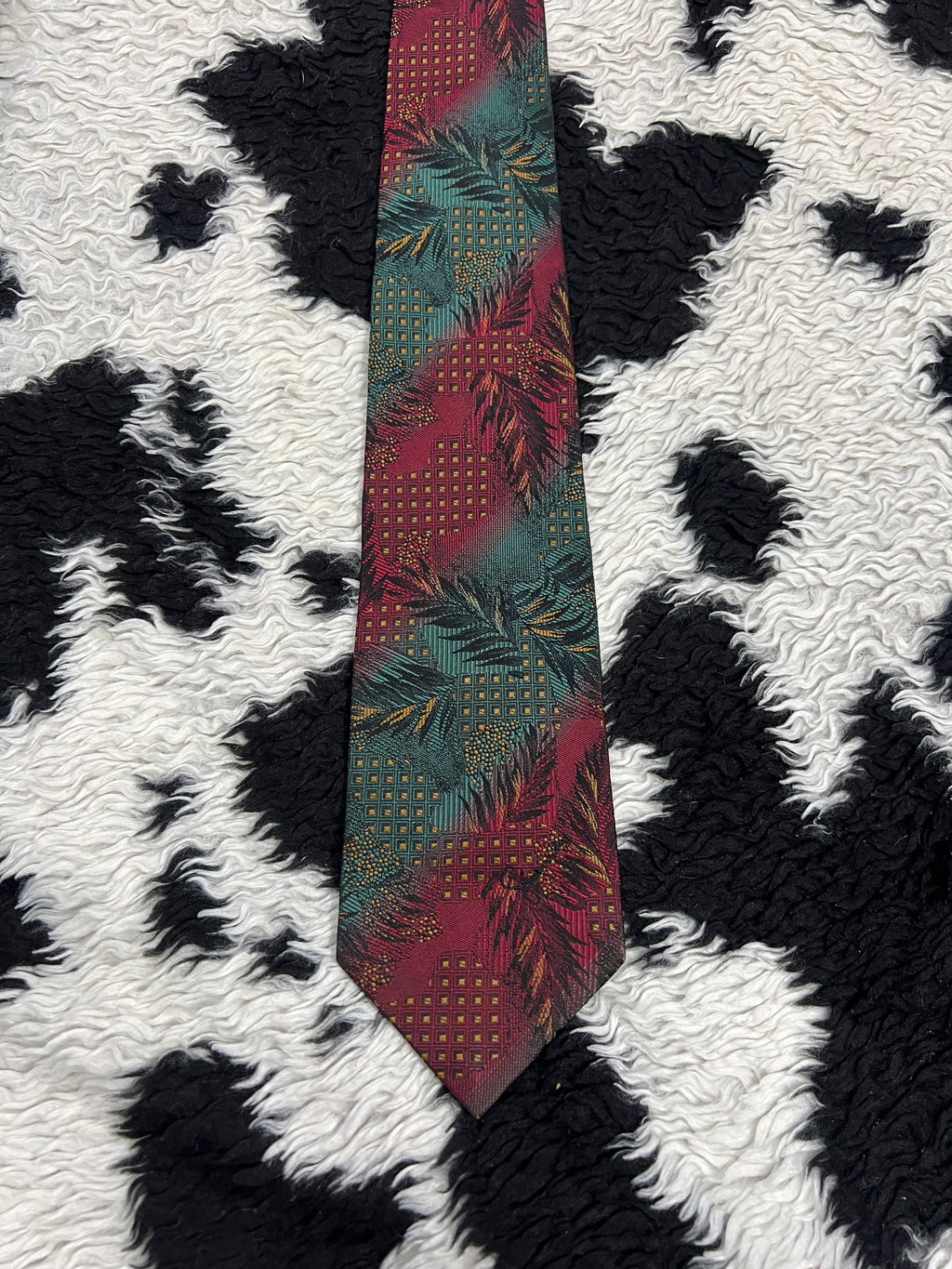 GIVENCHY Red & Green Leaves Embroidered Tie