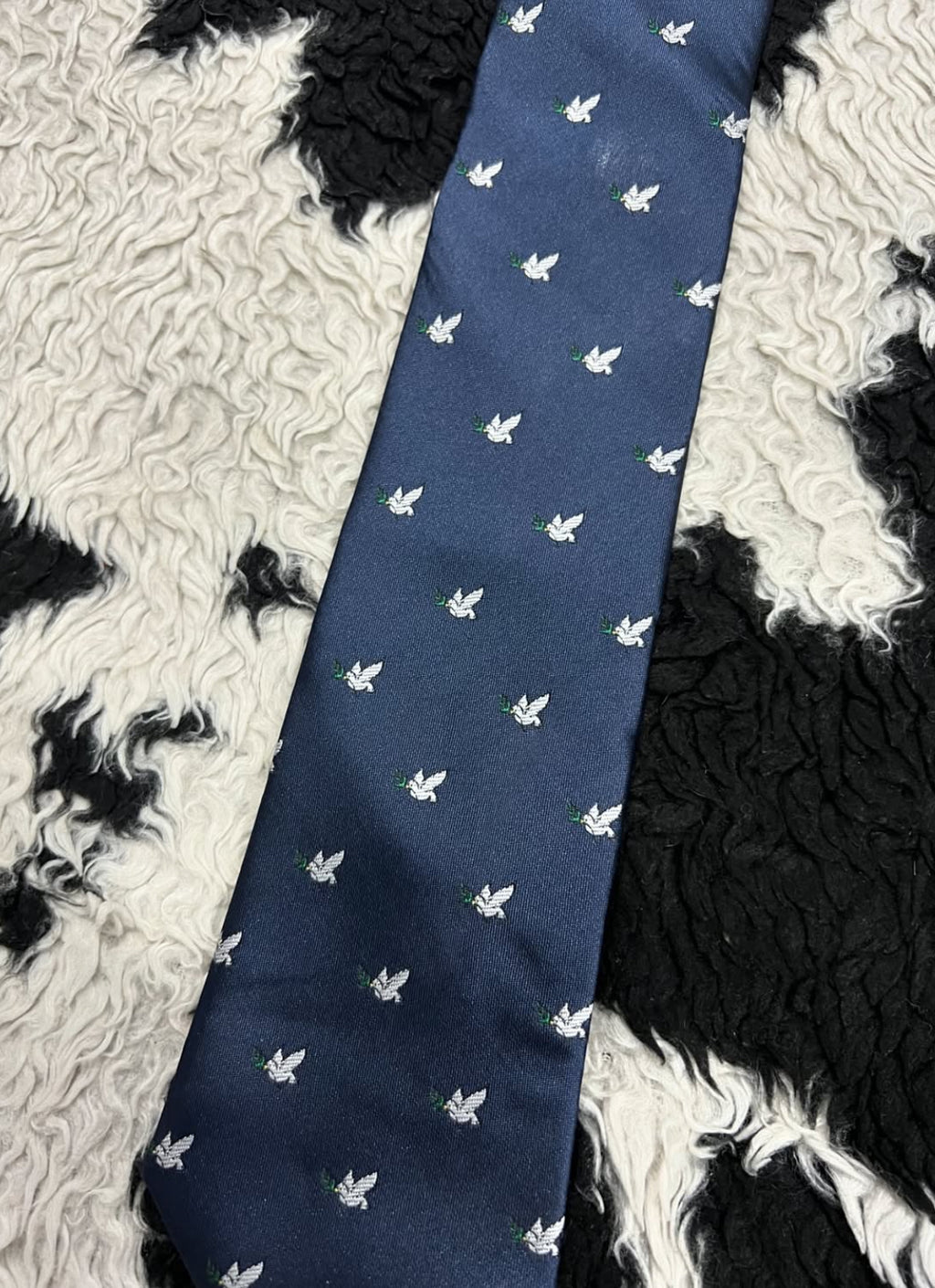 Doves Narrow Tie