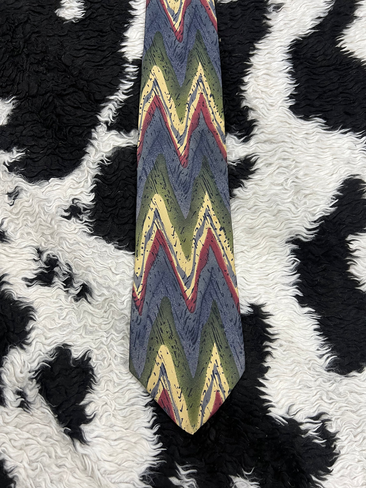 The Lavatelli Zigzag Tie