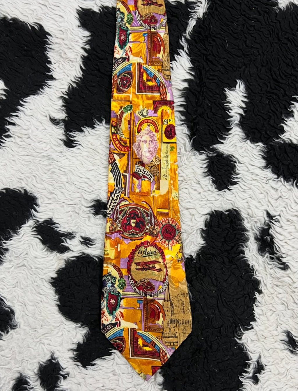 Abstract Beer Labels Tie