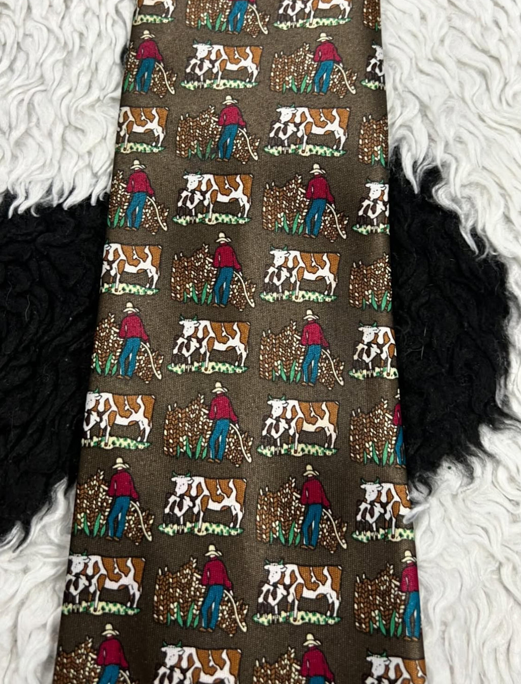 Cows & Farmer Tie