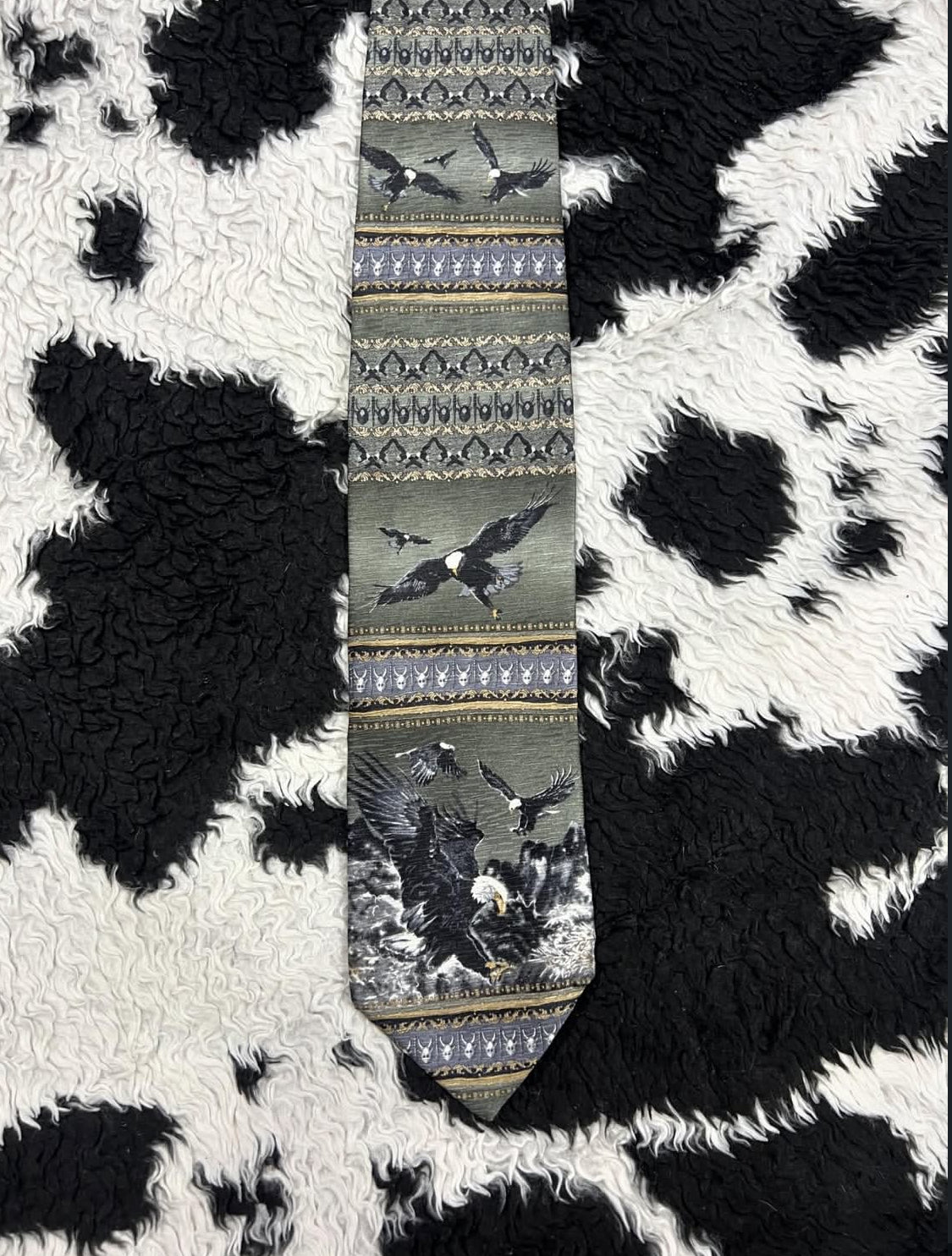 Tesoro Rosso Bald Eagle Tie