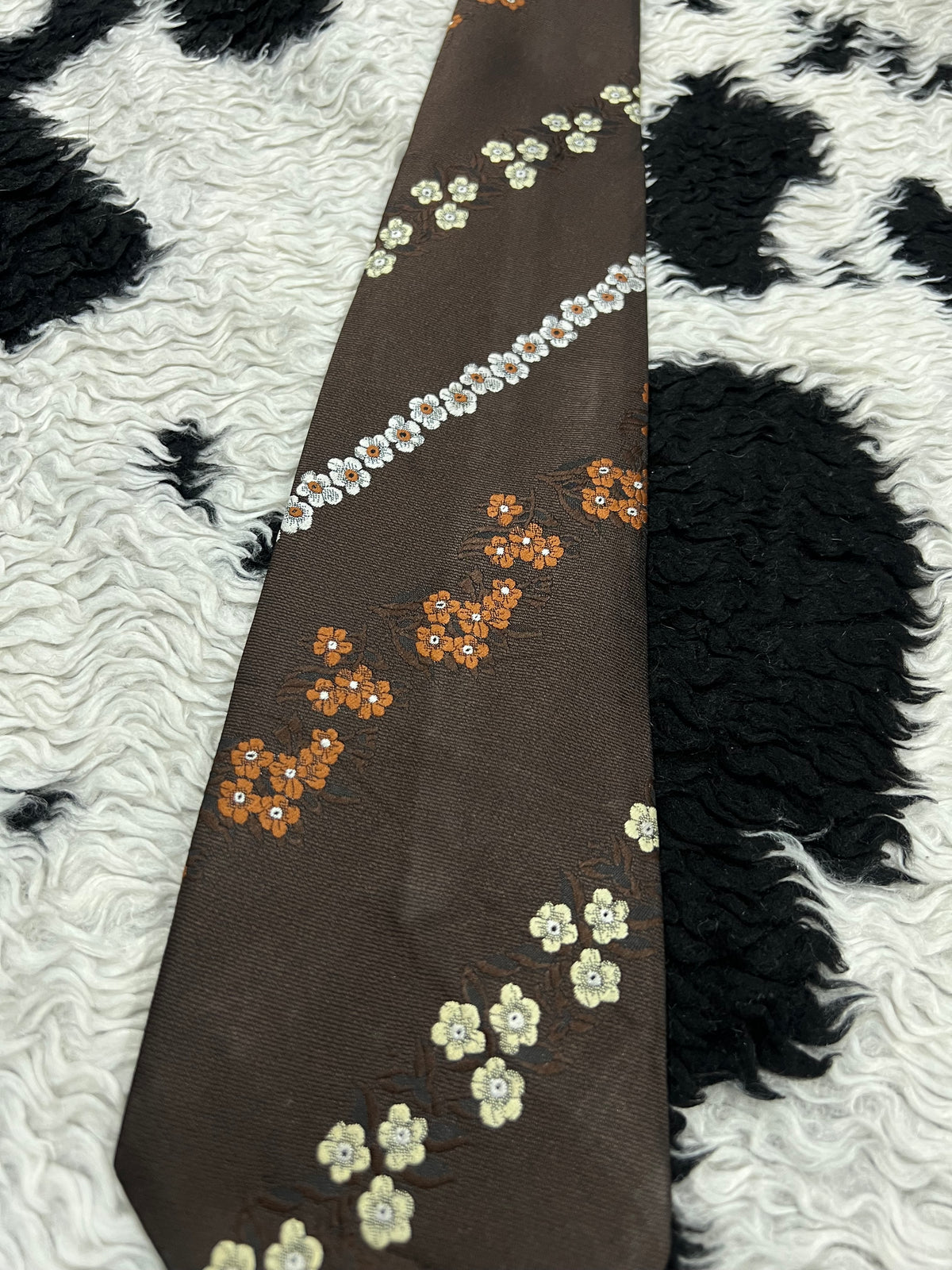 BURTON Brown Embroidered Floral Tie
