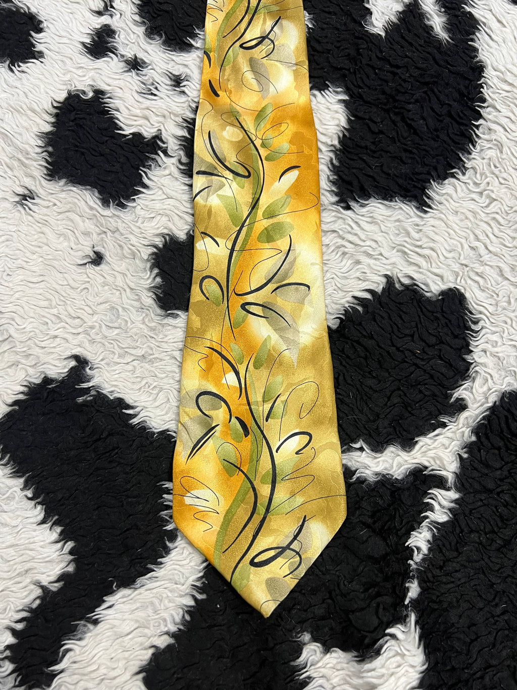 Butterfly Trap Abstract Tie