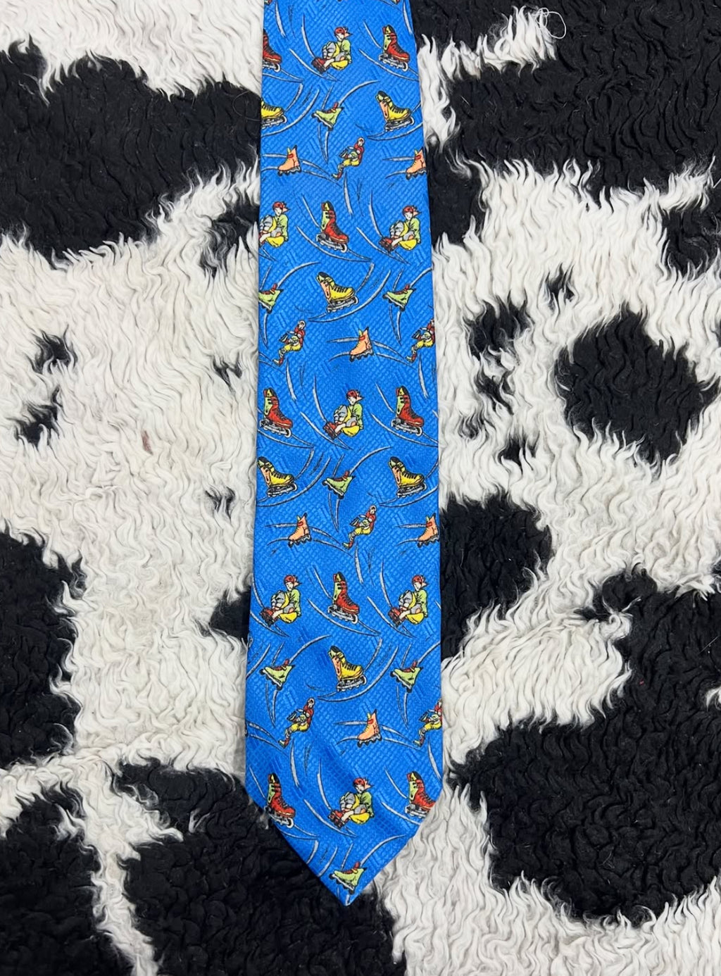 Skating Tie
