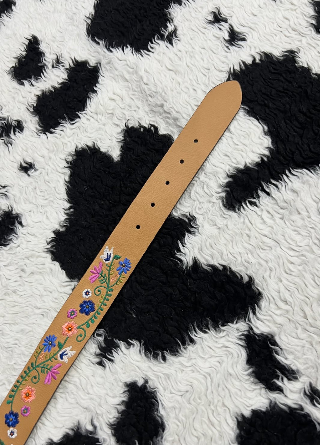Brown Floral Embroidered Belt