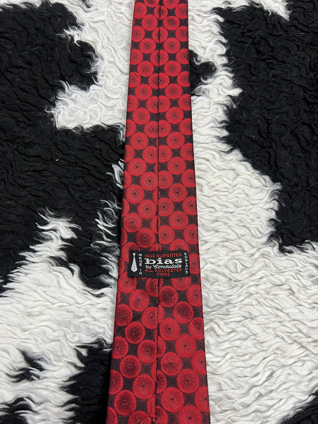 Bias Red Embroidered Narrow Tie