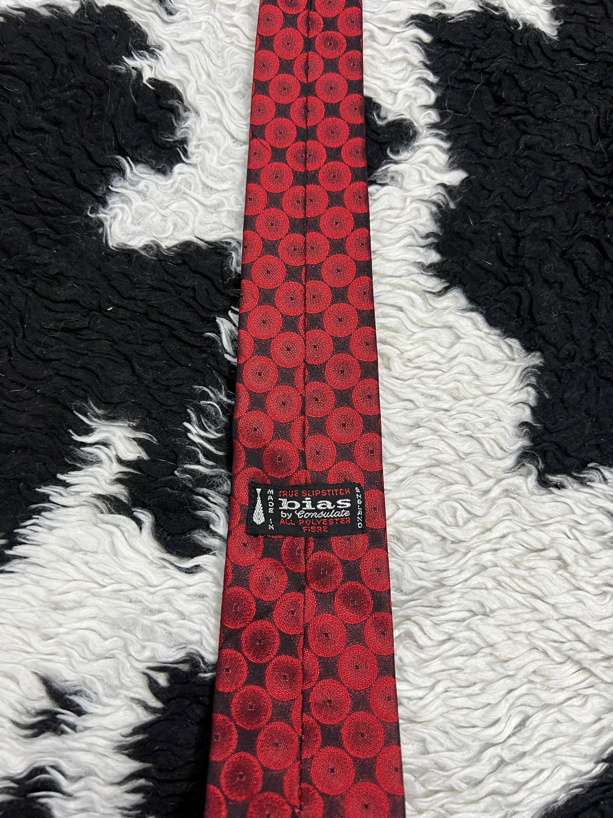 Bias Red Embroidered Narrow Tie