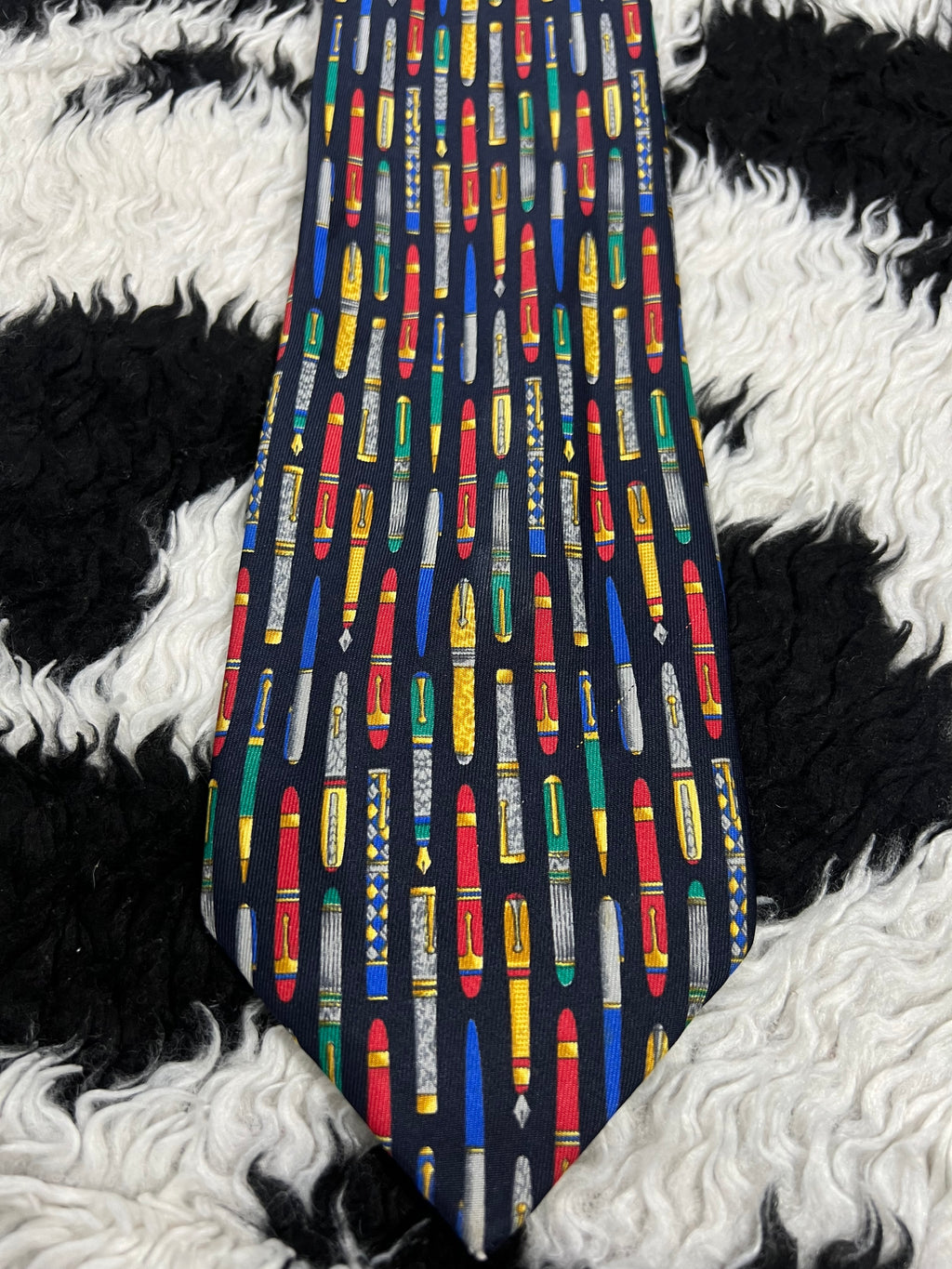 Pens Graphic Tie