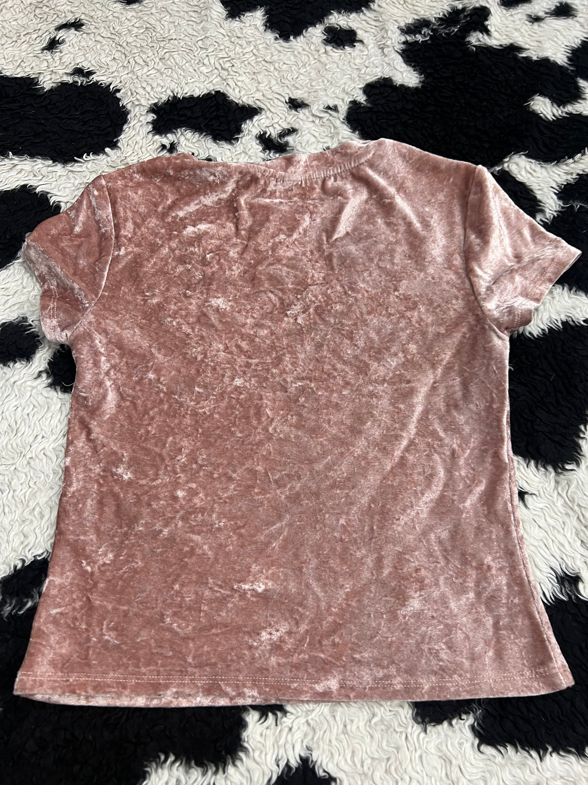 H&M "Pass the tissues, We all got issues" Velvet Top