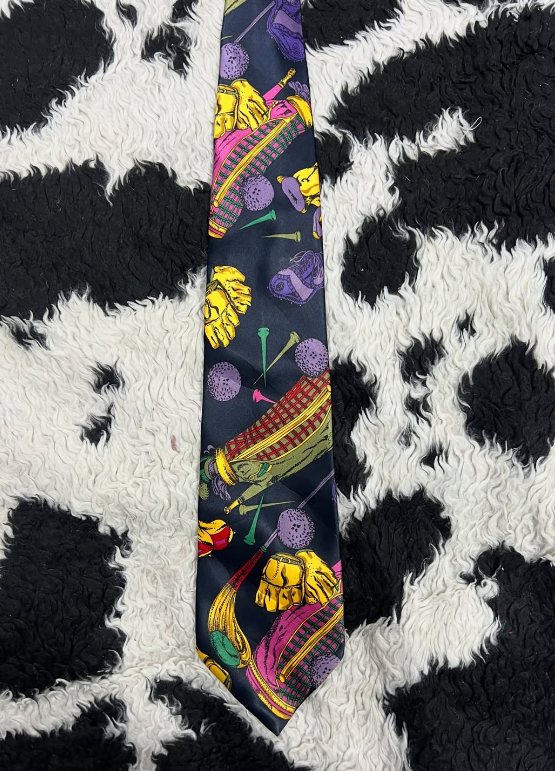 Golfing Graphic Tie