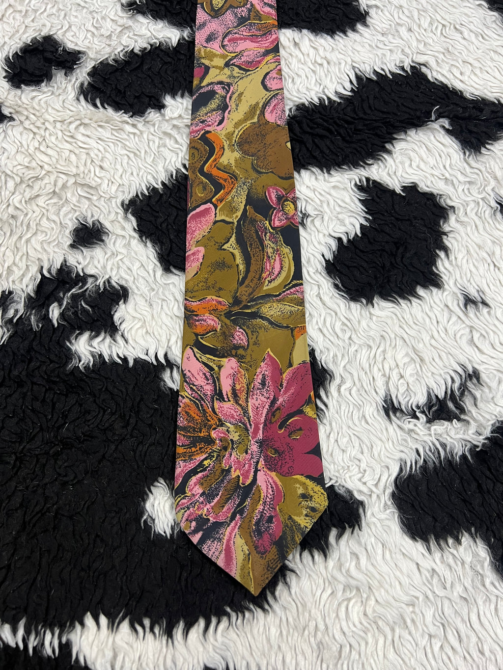 Jakko Pink Floral Tie