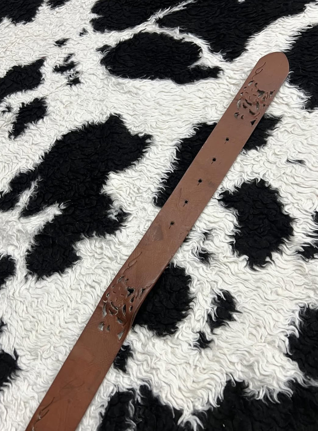Bedazzled Circular Buckle Belt