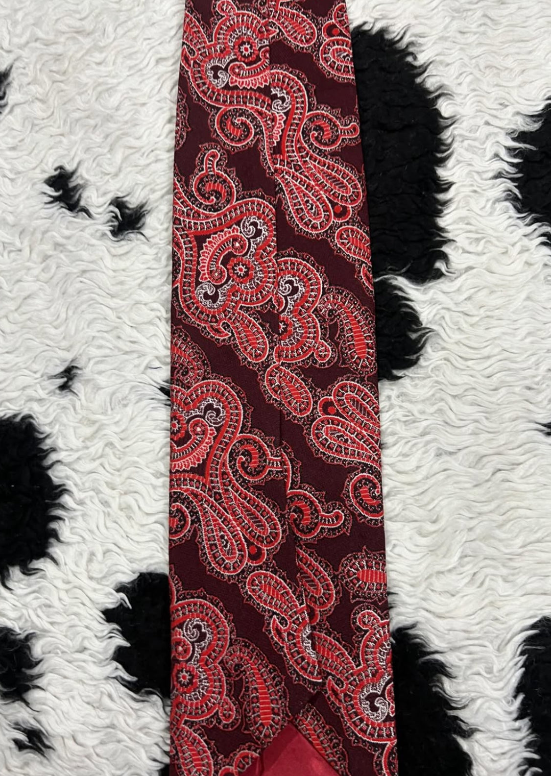 Red & Maroon Paisley Embroidered Tie