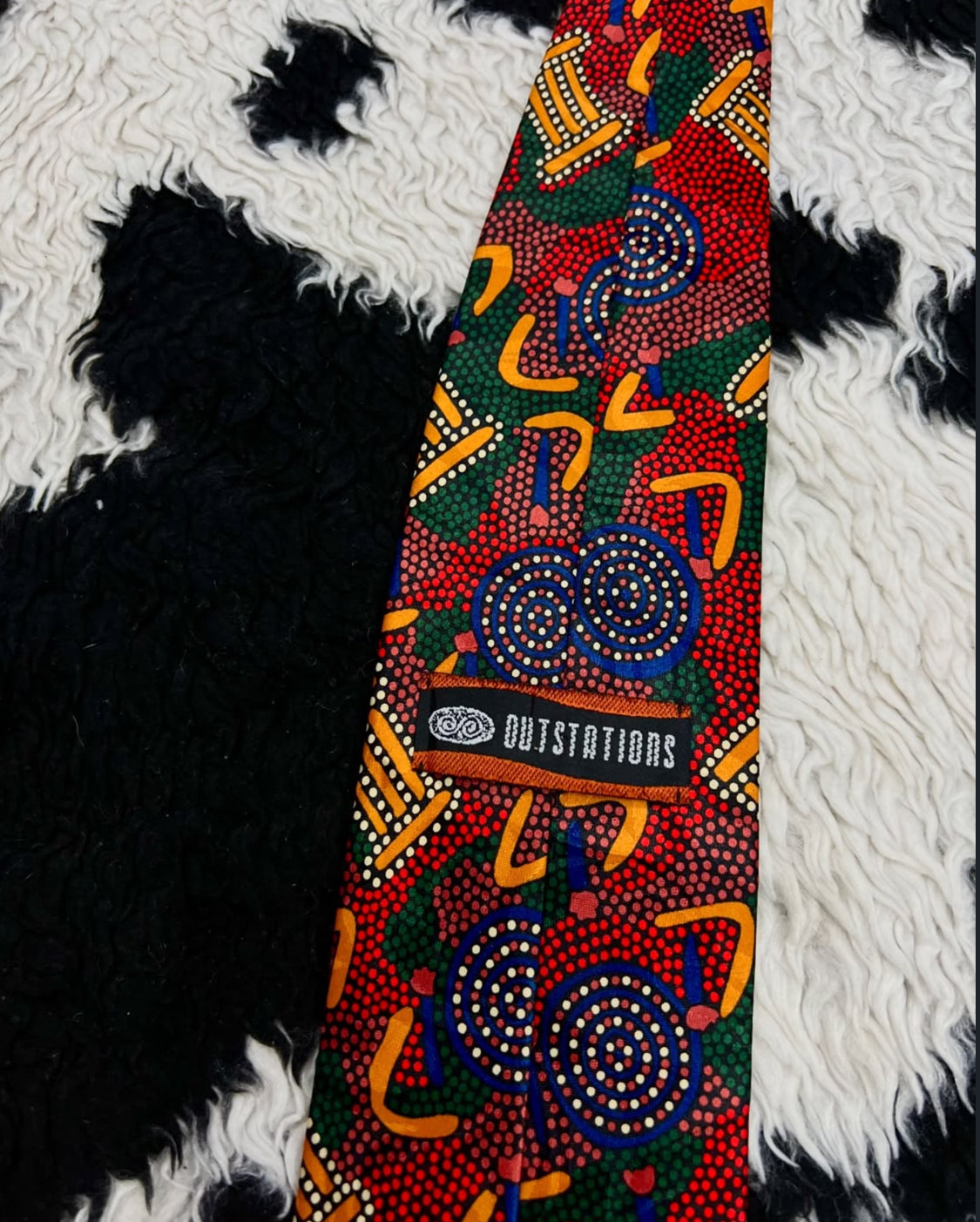 Buluruu Graphic Tie