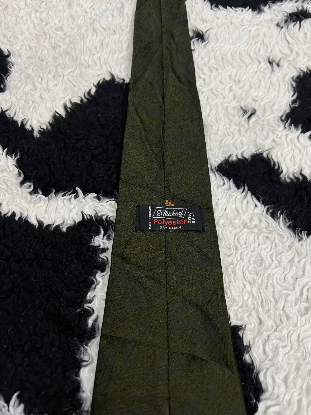 St. Micheal Geometric Green Tie