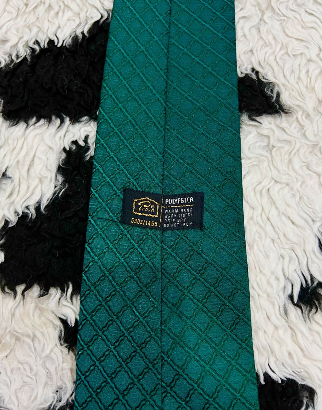 Green Embroidered Tie