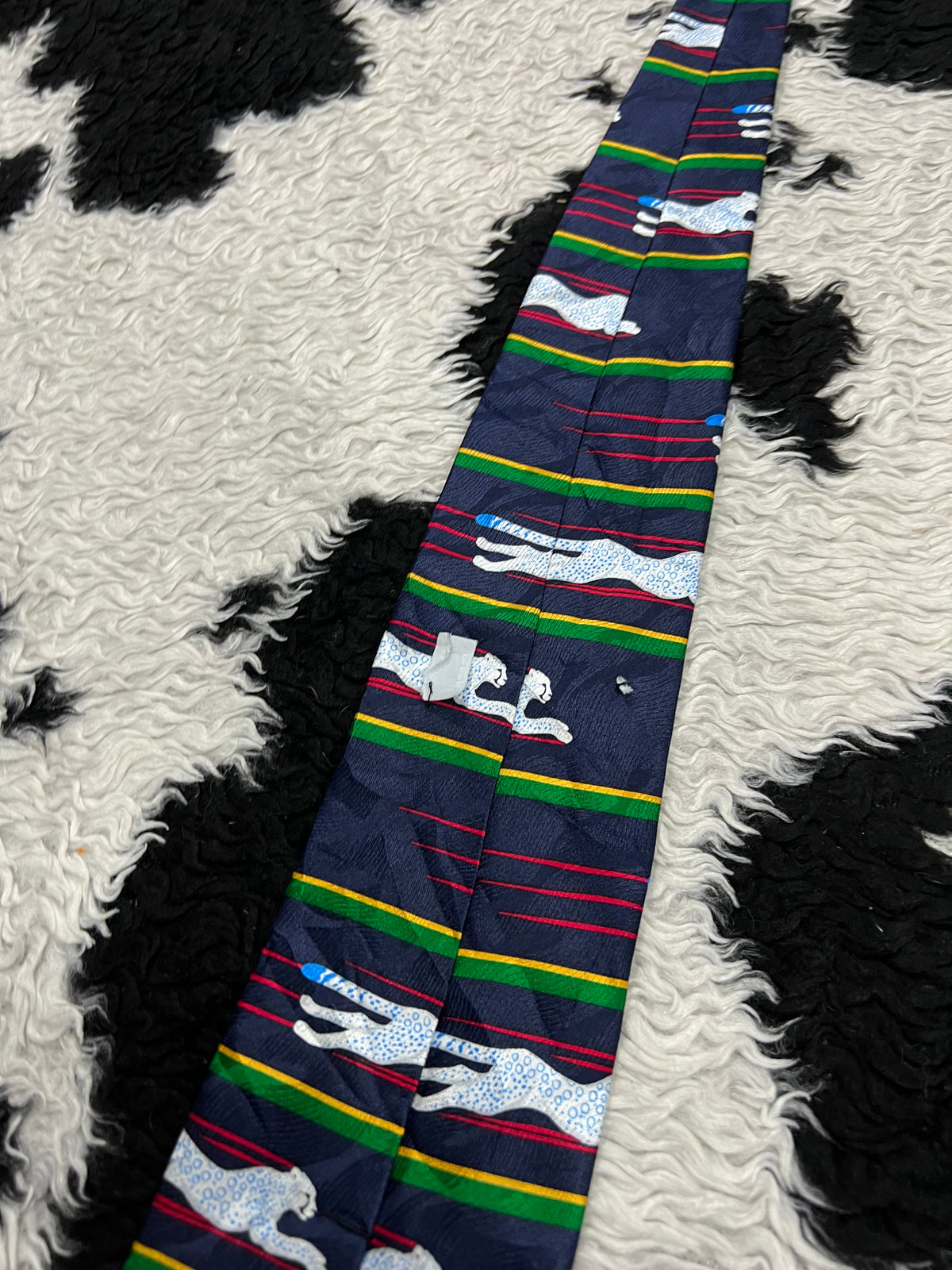Running Cheetah Tie