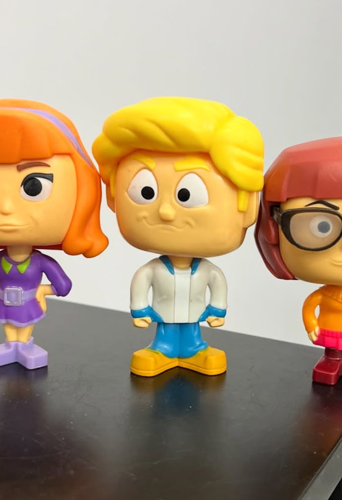 Scooby Doo Fred Bobblehead Figurine