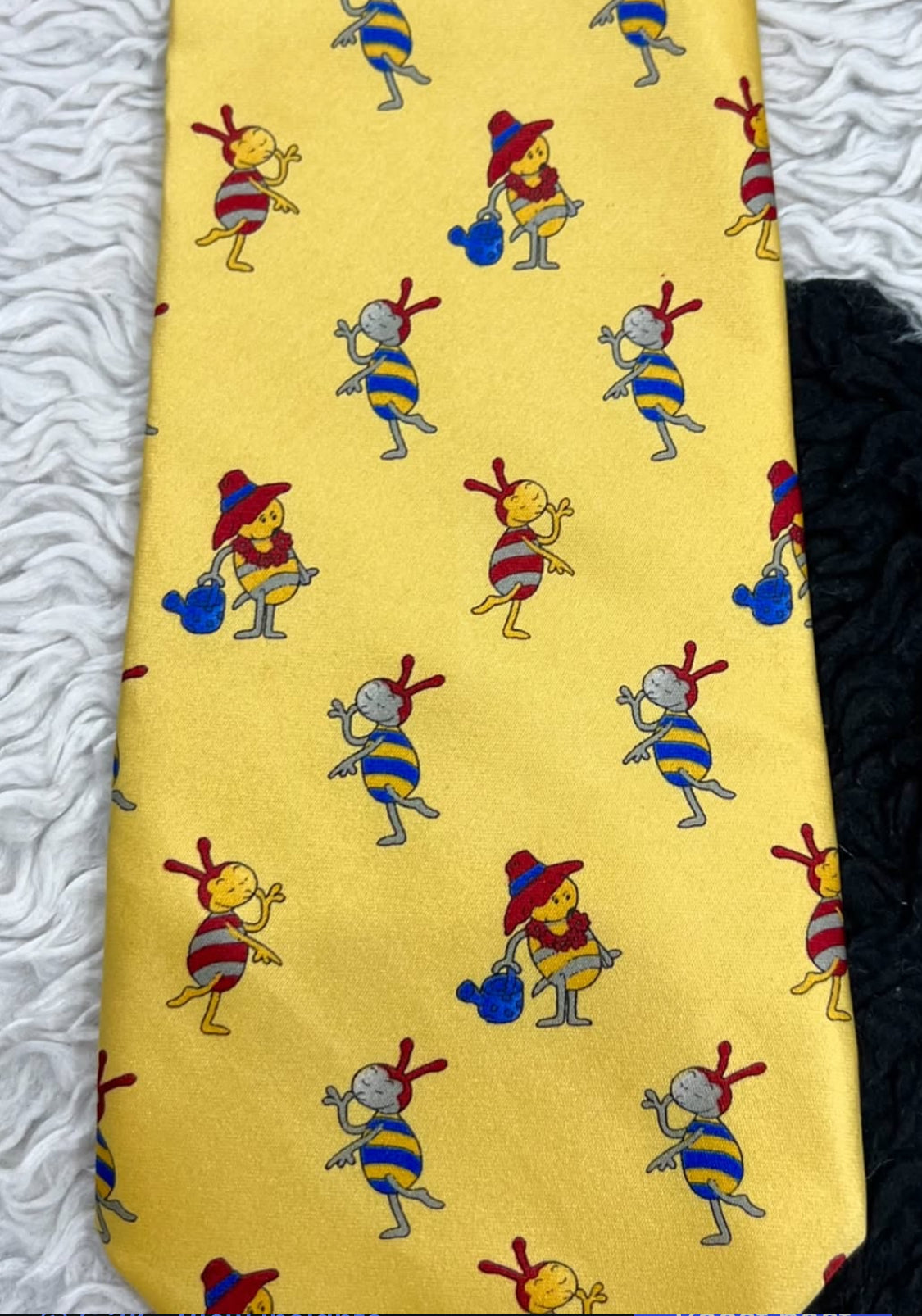 José Piscador Vacation Bees Tie
