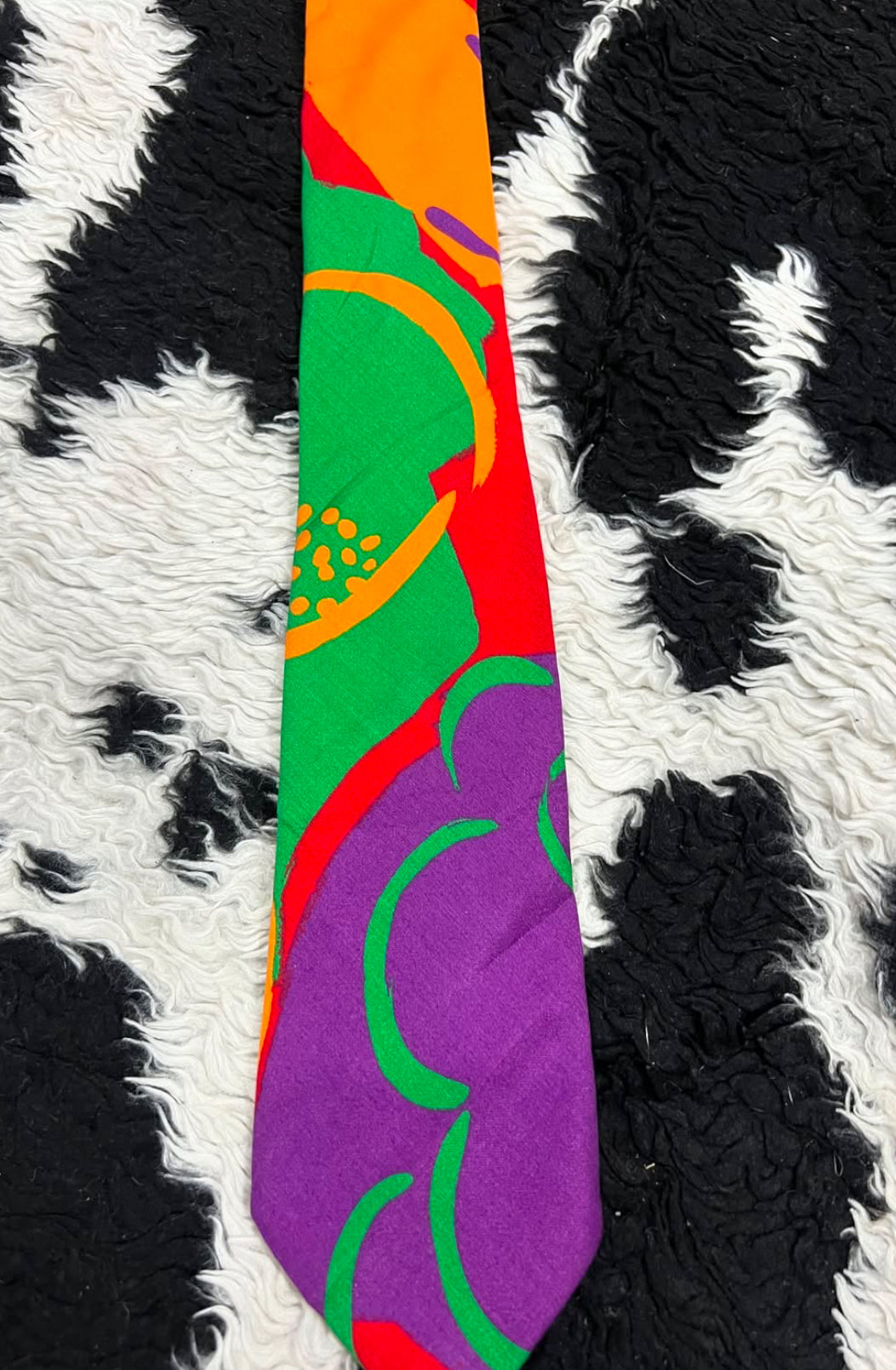 Vibrant Floral Tie