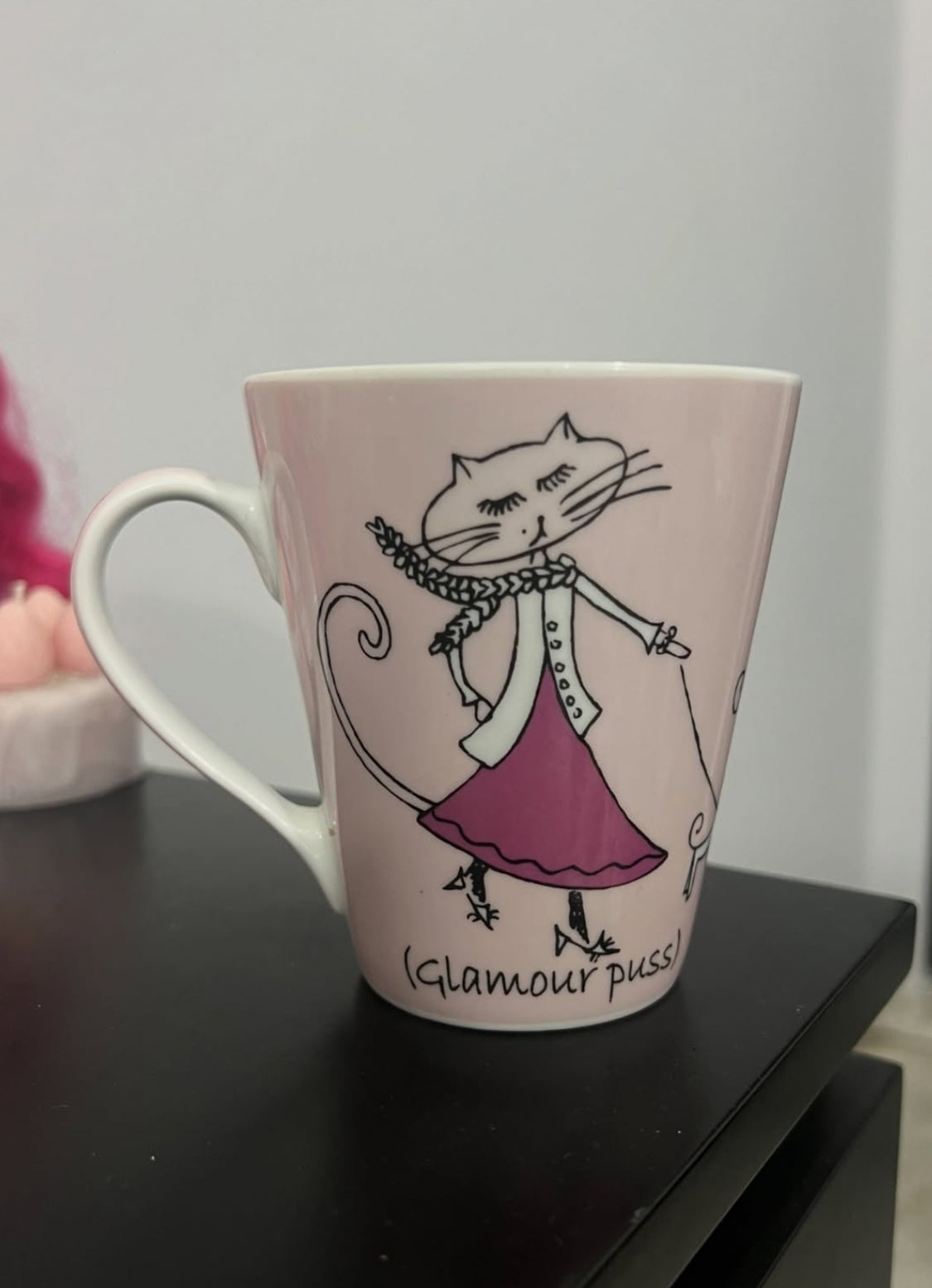 Glamor Puss Cat Mug