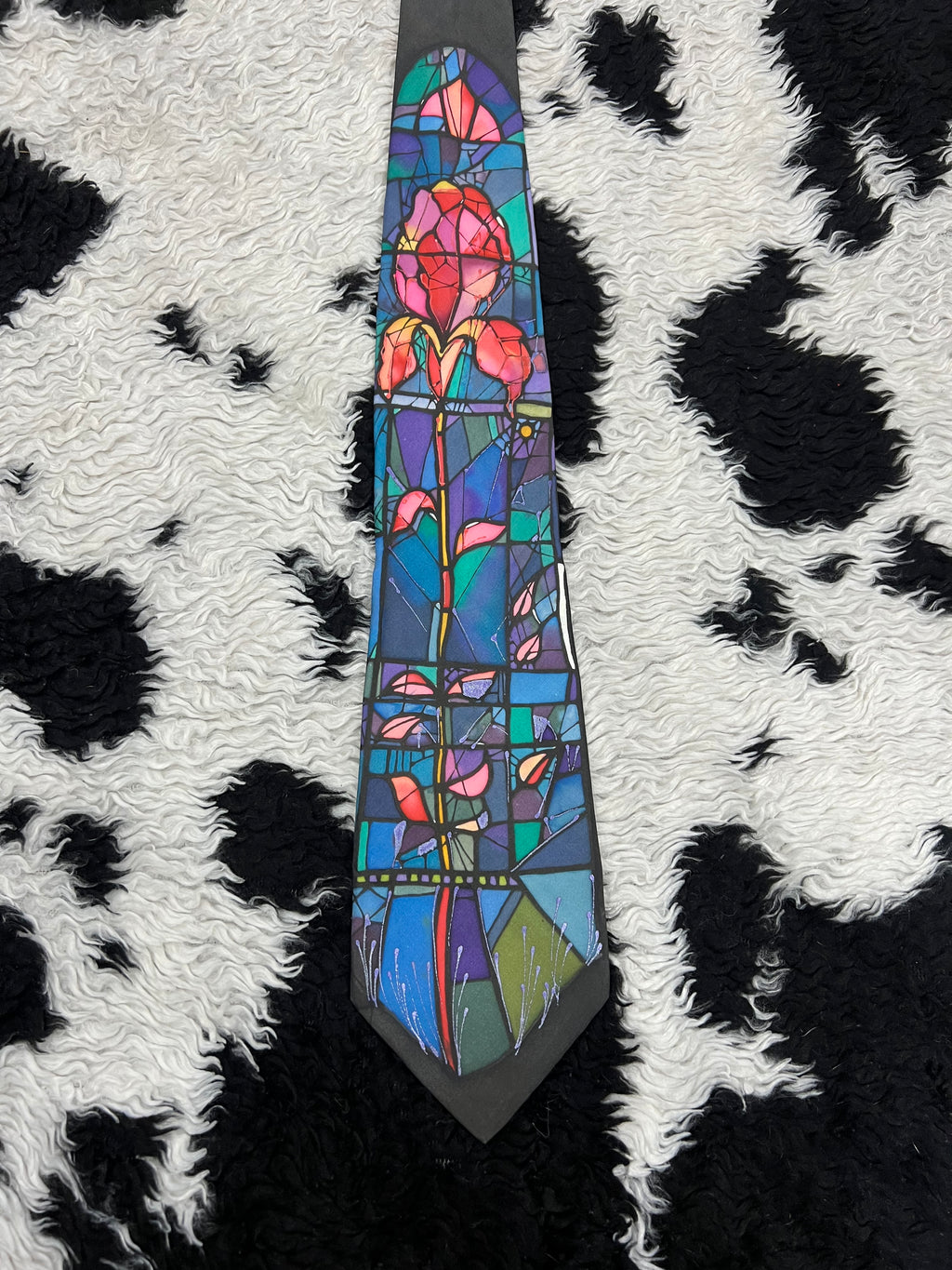 Glass Painting Tie