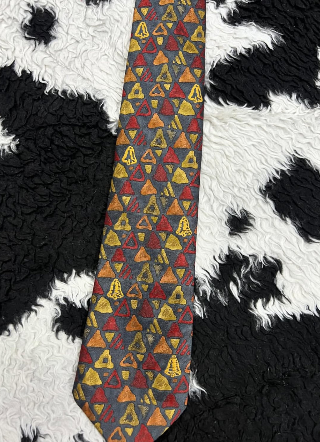 Bell's Geometric Embroidered Tie
