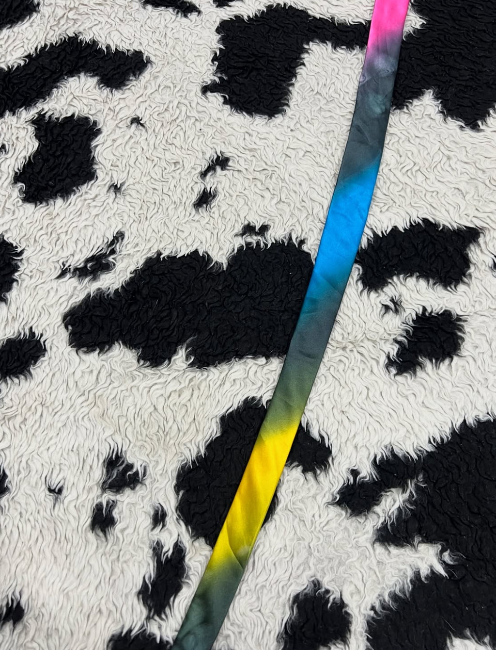 Gradient Black Tie