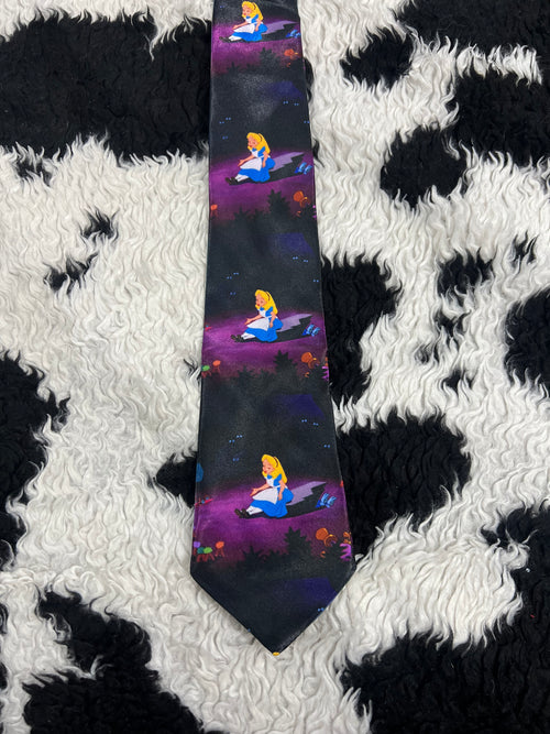 Alice in Wonderland Tie