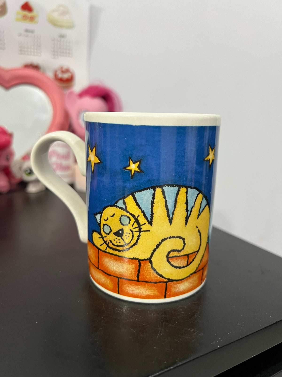Vintage Sleeping Cat Aurthur Wood Mug