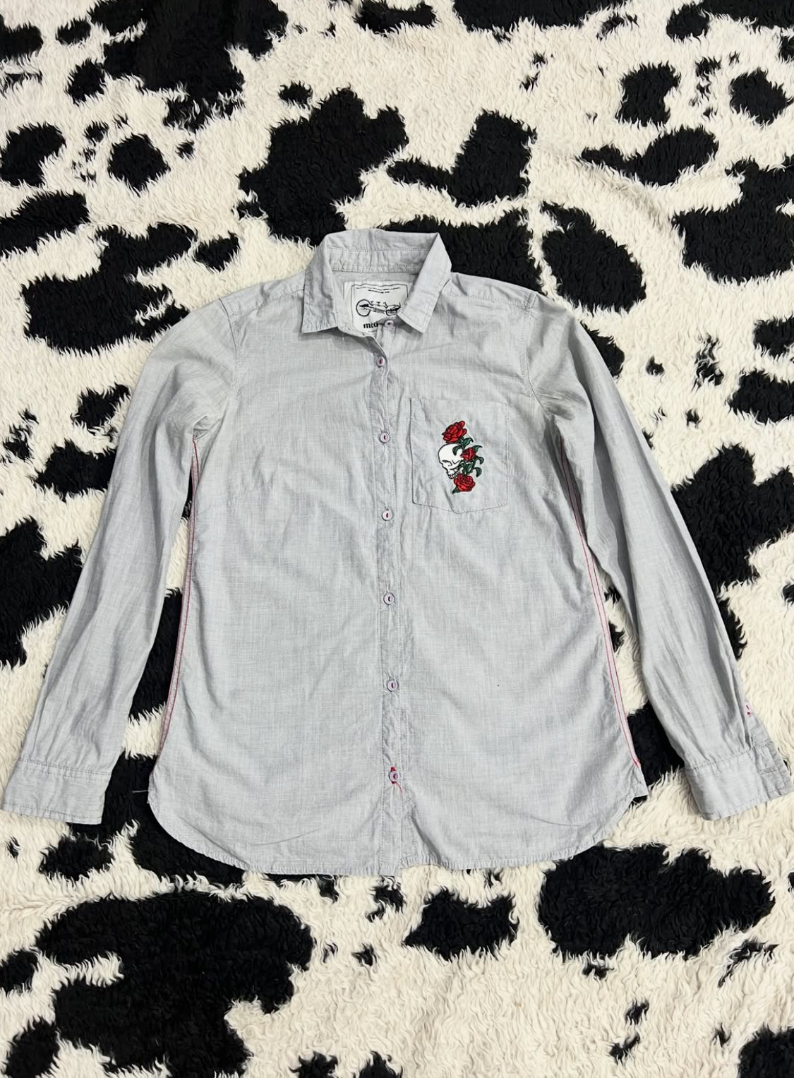 Skull Embroidered Buttonup