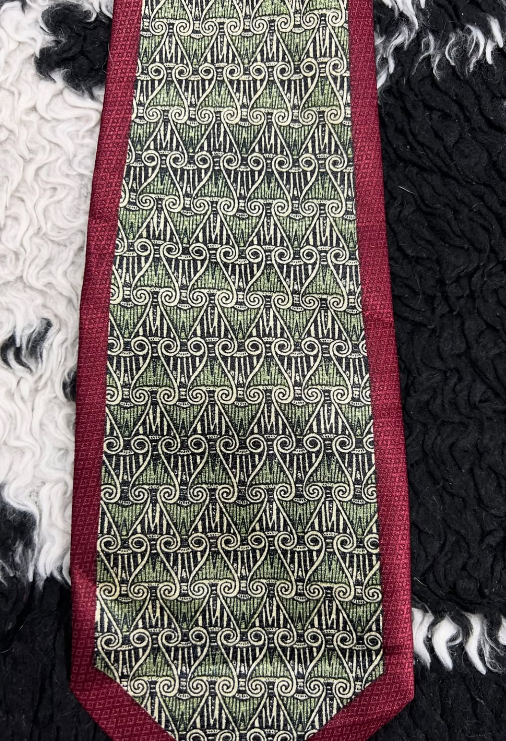 Gold City Maroon Bordered Tie