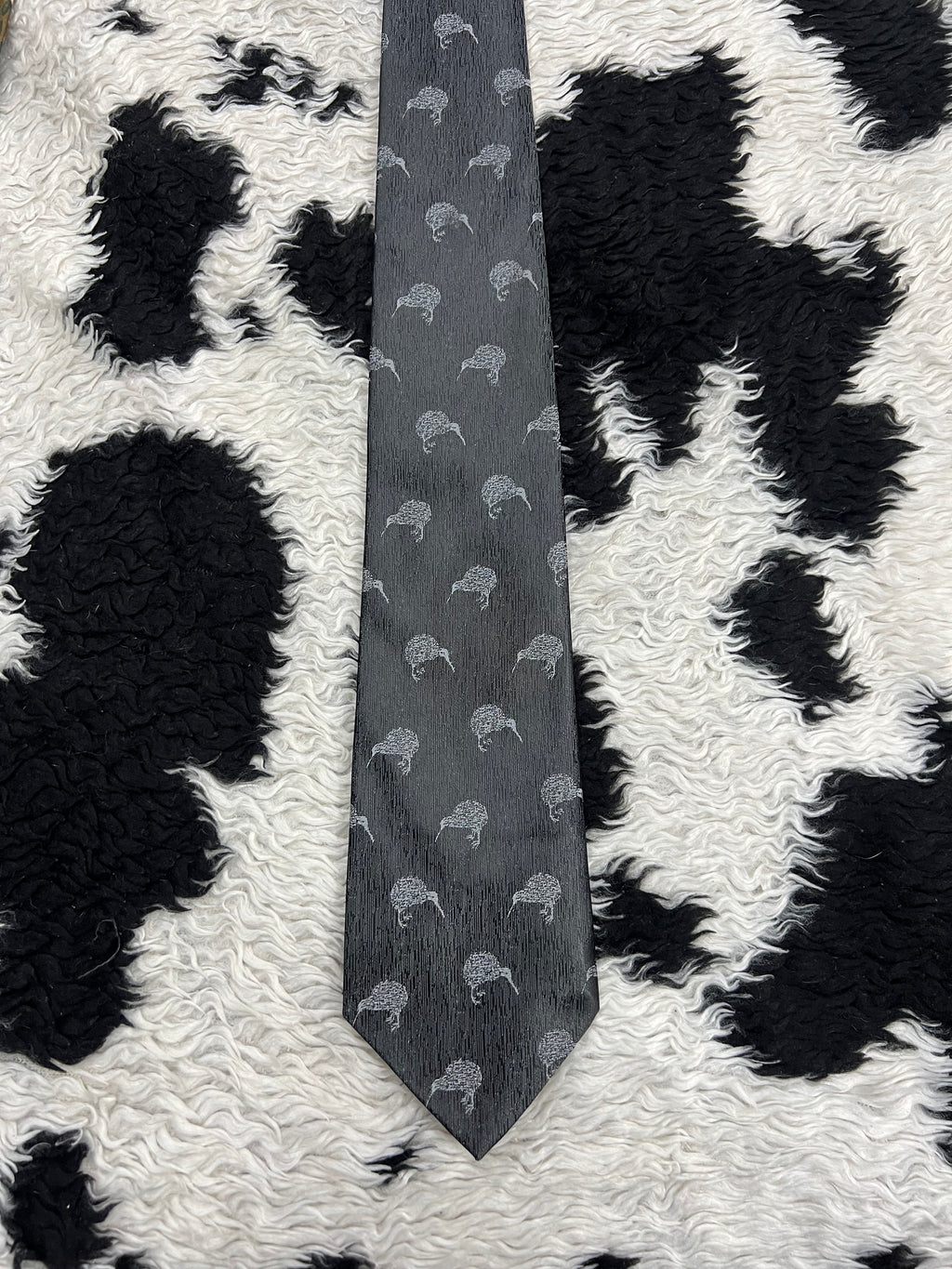Kiwi Embroidered Tie
