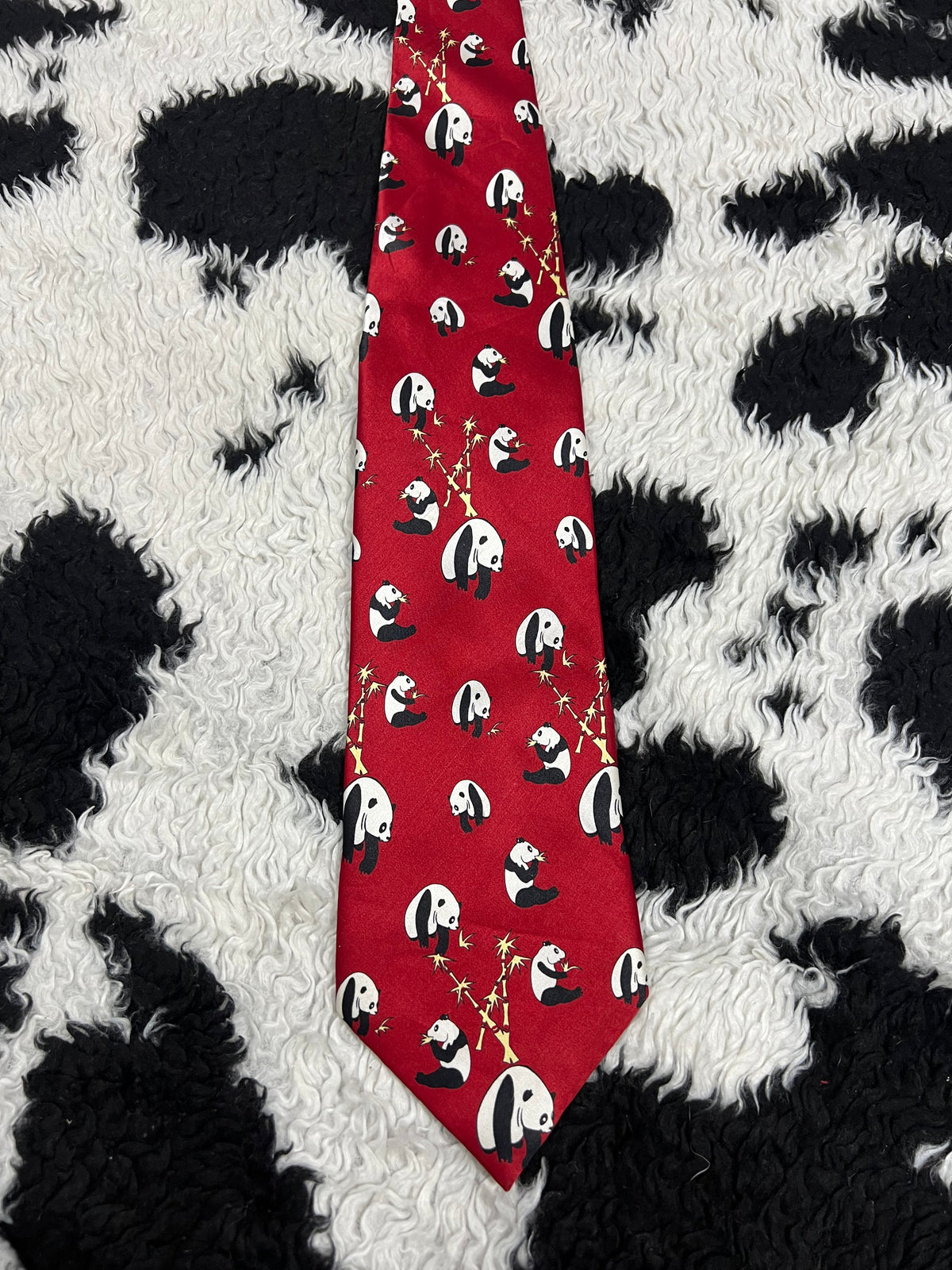 Jianshiba Pandas Tie