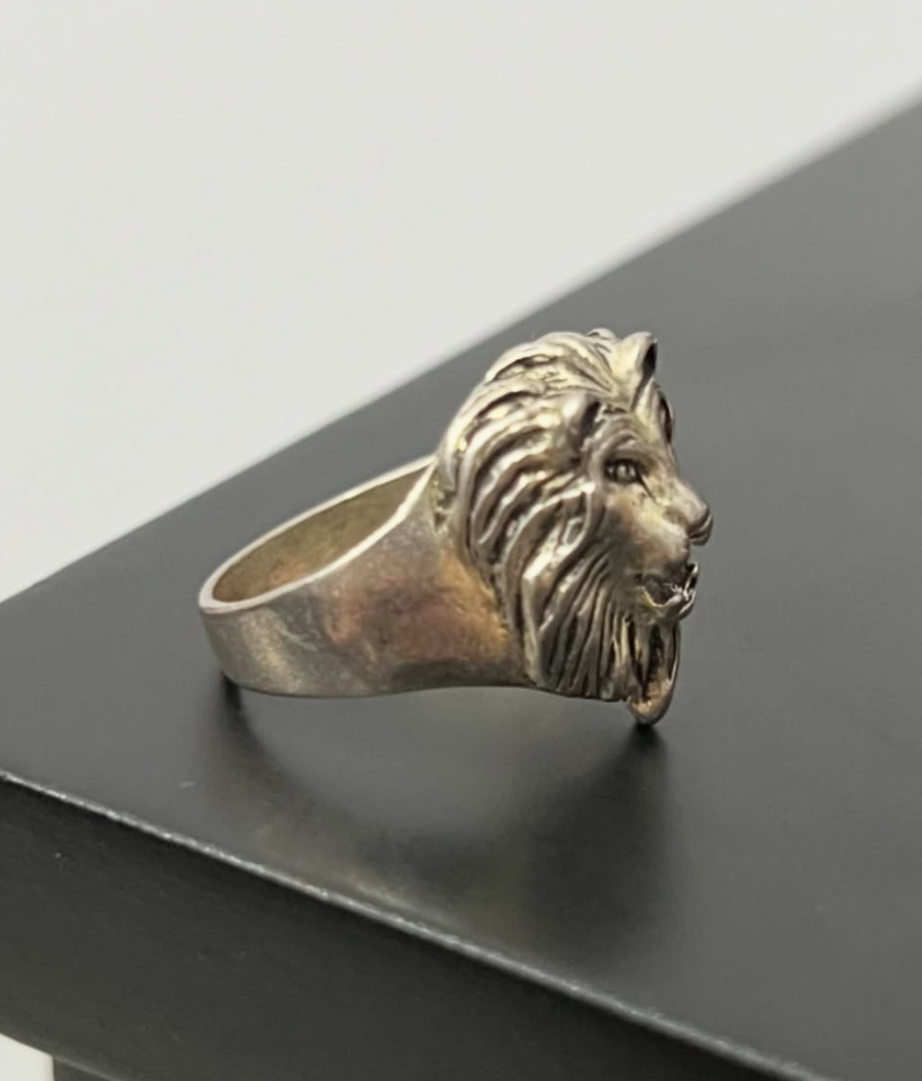 Silver Lion Ring