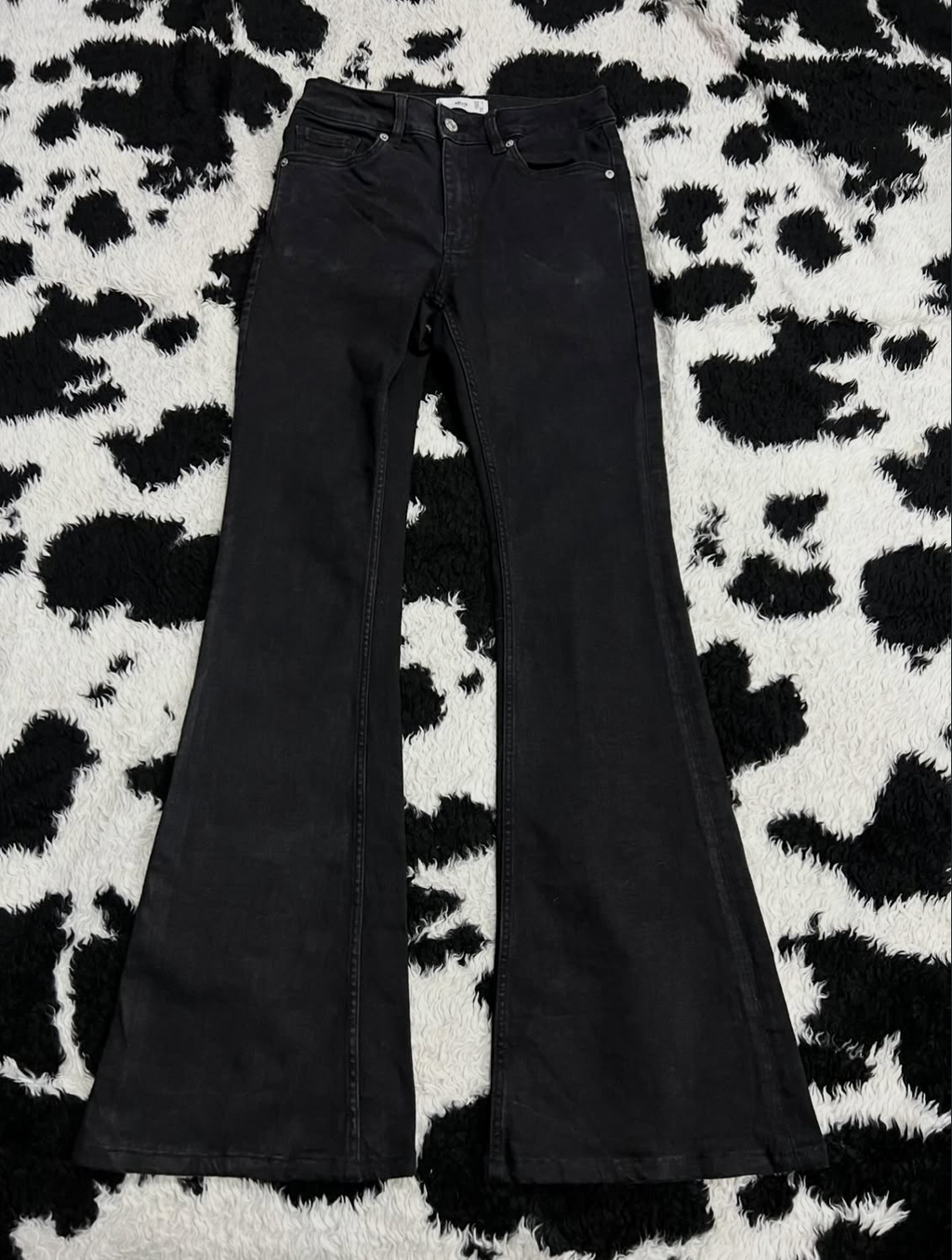 MANGO Black Flare Denims (Waist 26)