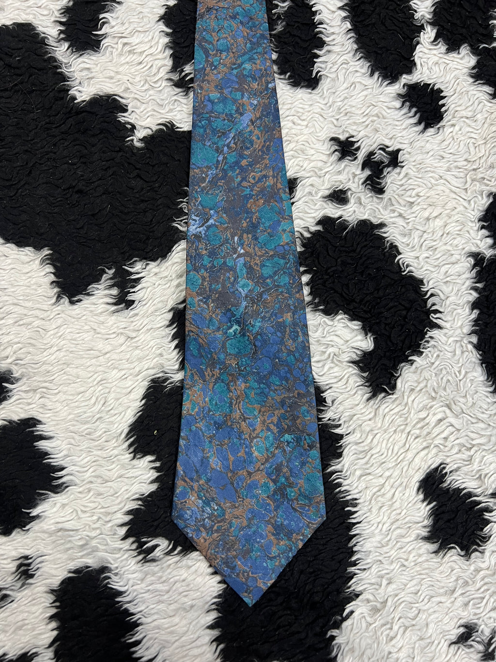 5th Avenue Blue Abstract Tie