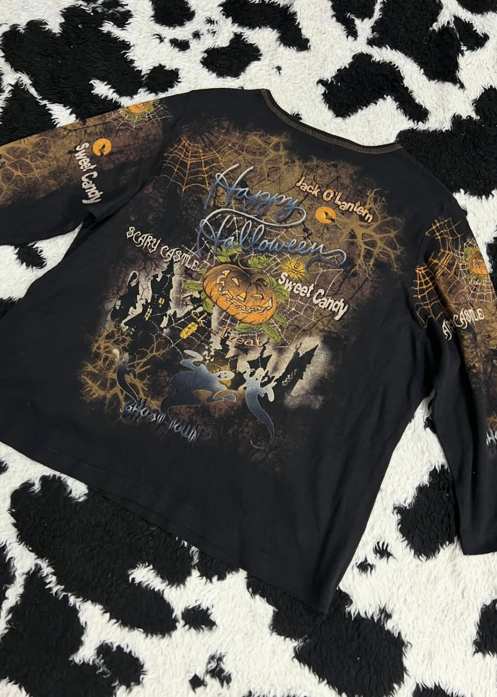 Happy Halloween Shirt (Large / Extra Large)