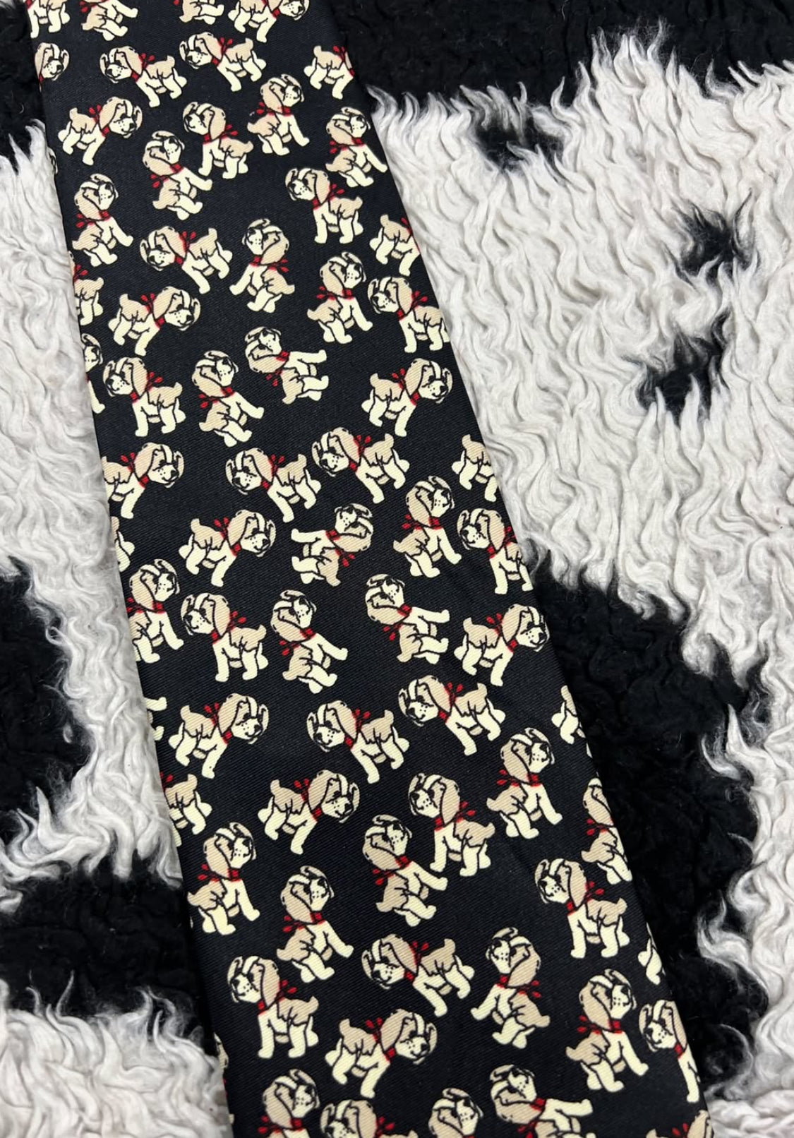 Puppies Tie