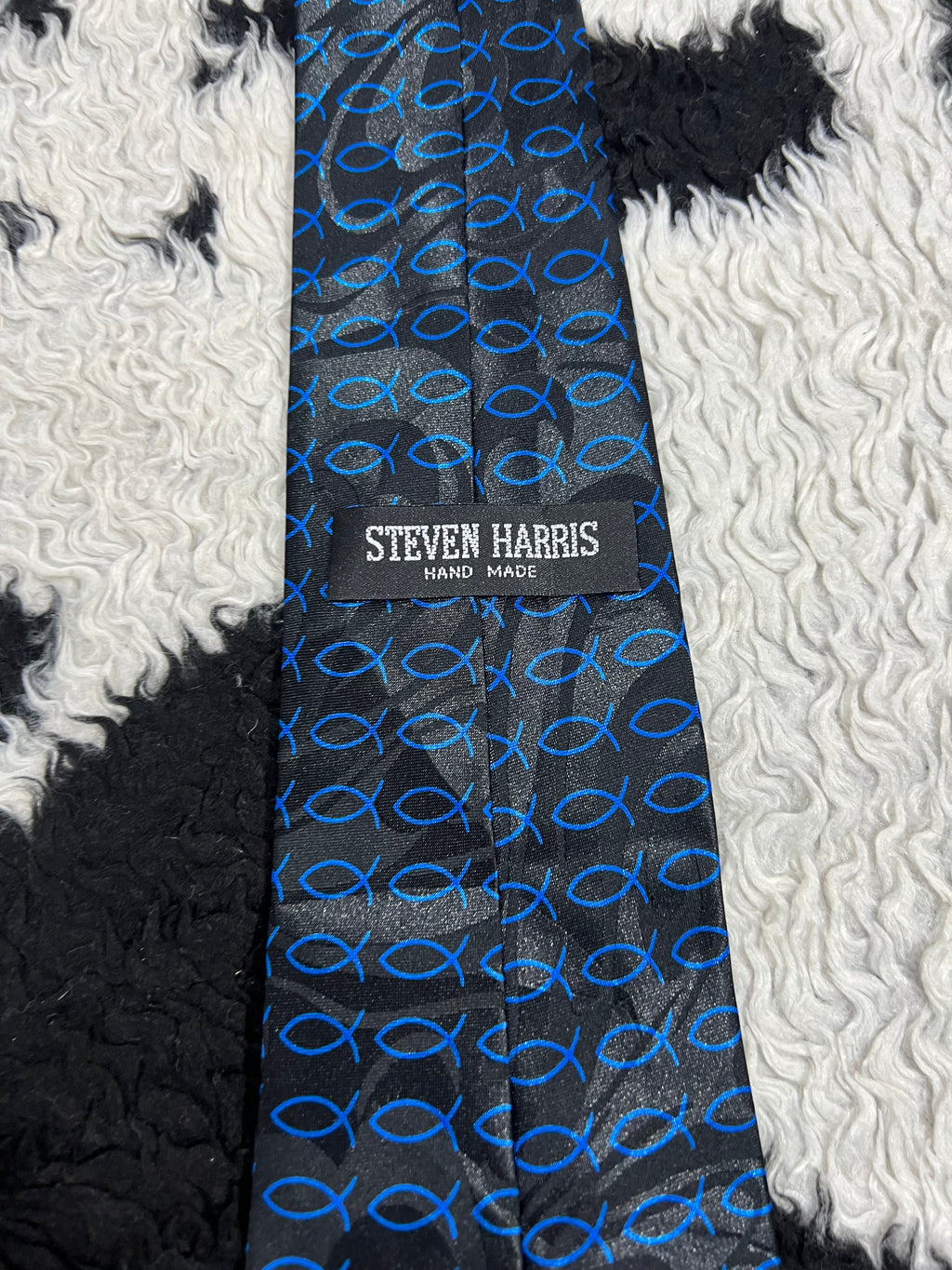Steven Harris Fish Tie
