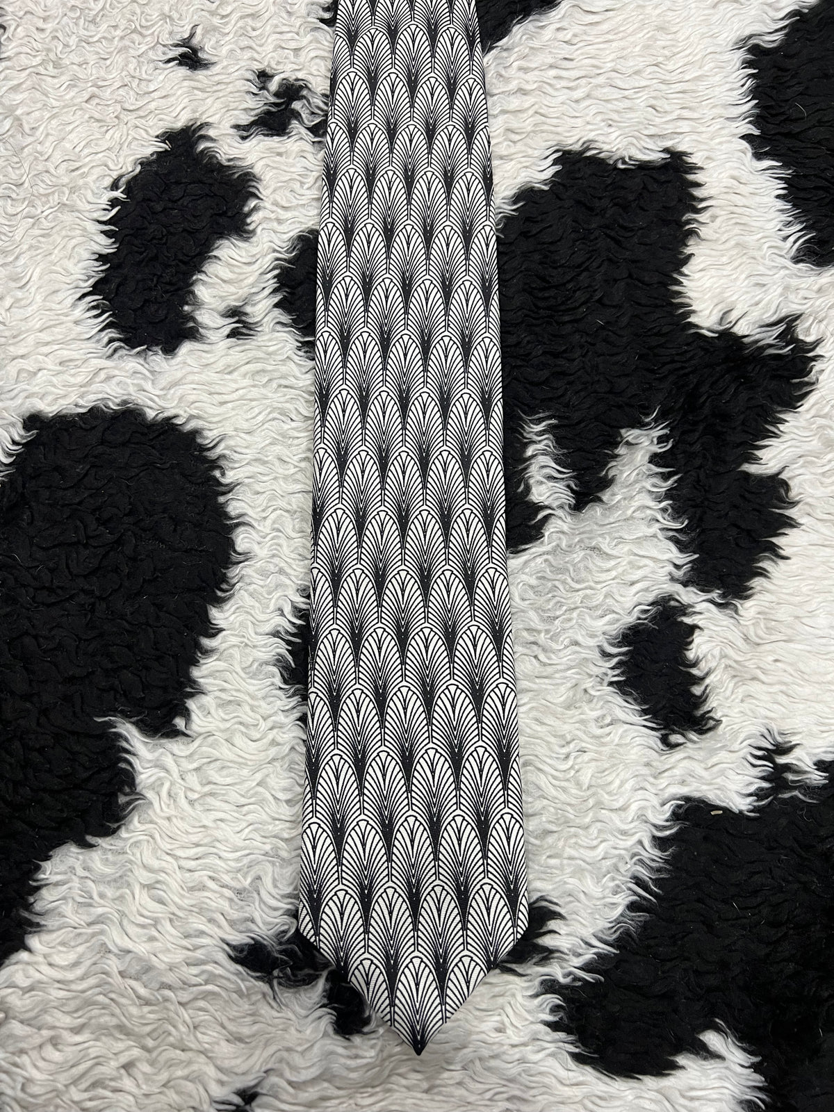 Fox & Chave Black and White Tie