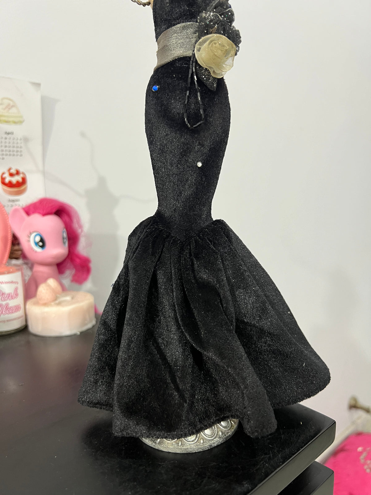 Black Dress Jewelry Mannequin