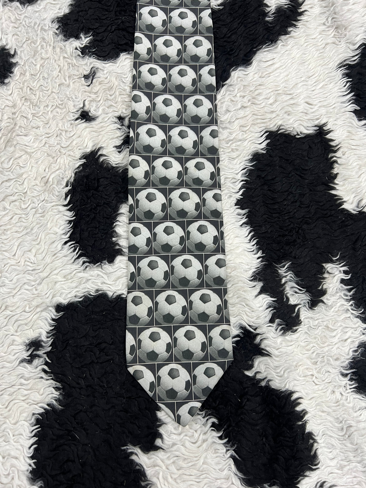 Vintage 1996 Ralph Marlin Football Tie